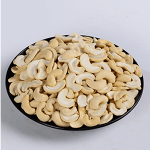 Cashew kernals (W320) 250g